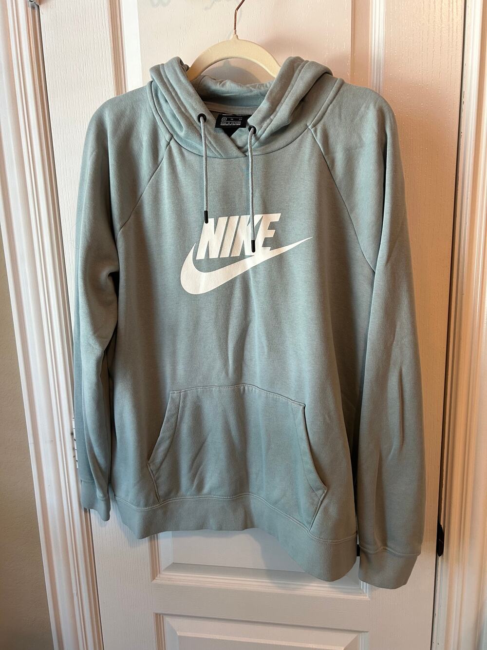 Nike Sea Foam Green Pullover Hoodie XL